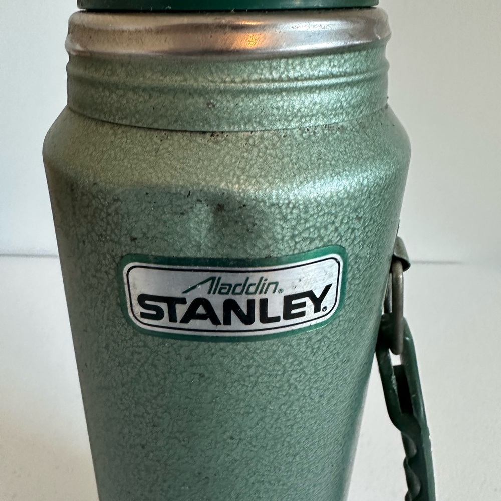 Vintage Aladdin Stanley Green‎ Quart Size Thermos - Picture 9 of 10